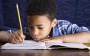 Escrever à mão pode ajudar nos estudos