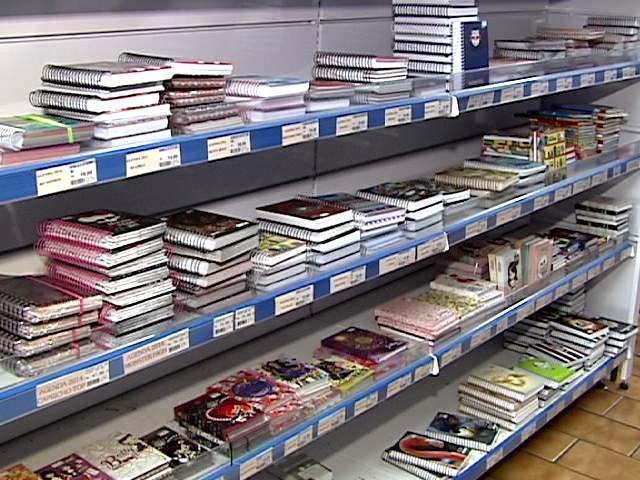 Especialistas afirmam que dezembro é o melhor mês para a compra do material escolar